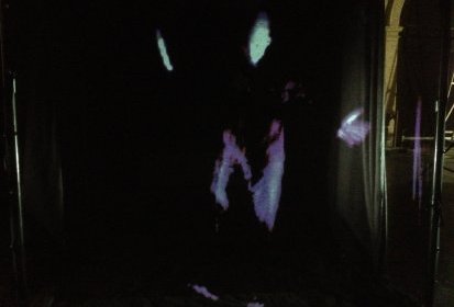 N en signature de lumière